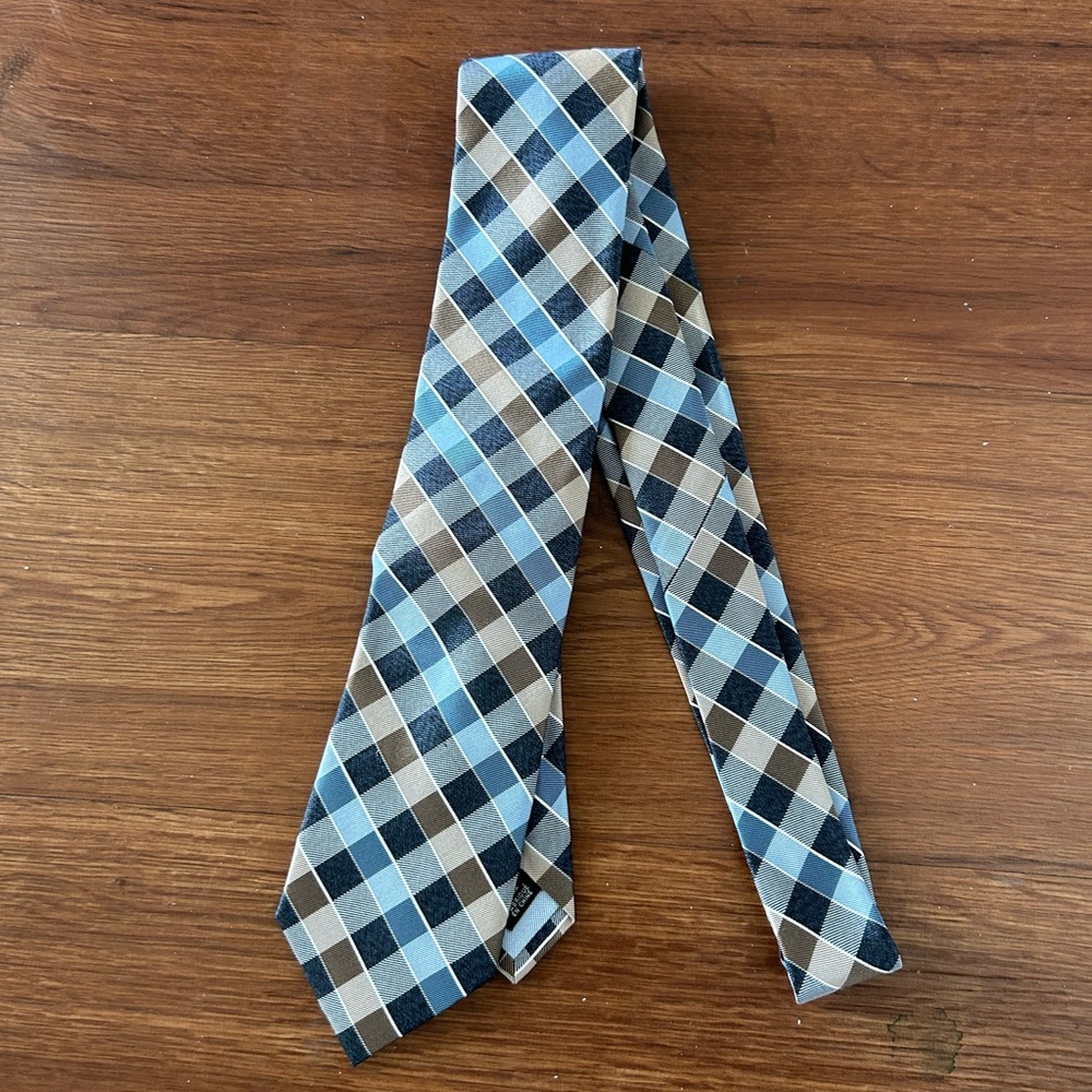 Men’s multicolor tie